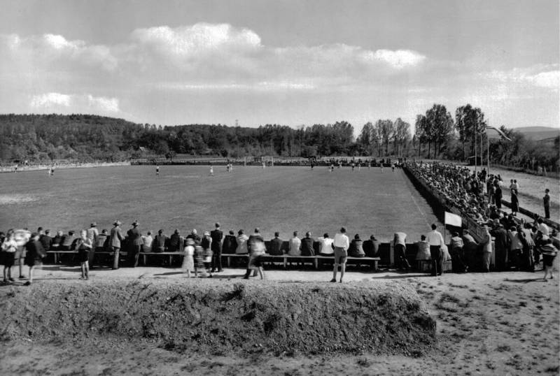 1950-51-stadion-schmittenau-800x