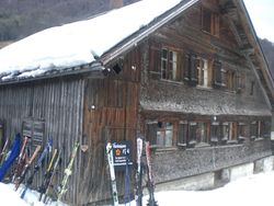 2011-02-skiausfahrt-mellau-02-250