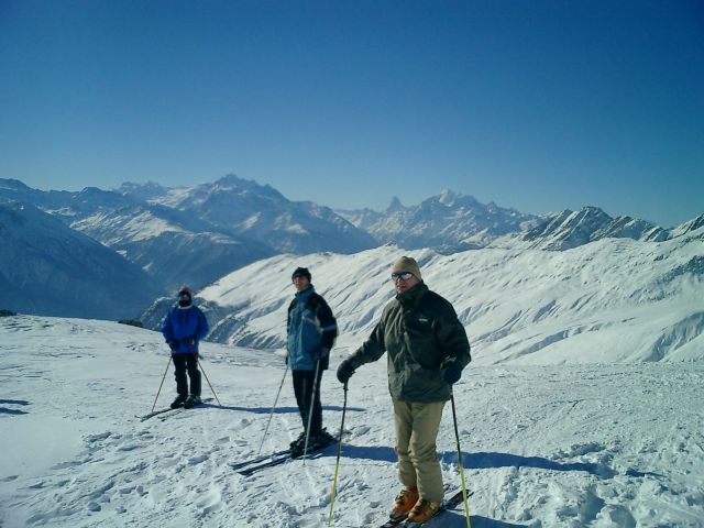 Auf den Pisten der Belalp
Im Hintergrund das Matterhorn. Von rechts: Klaus Maier, Stefan Brauner und Manfred Henze.
