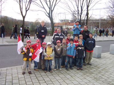 F-Junioren des SC Lauchringen
Im Bus nach Stuttgart hatten wir Gäste aus Lauchringen an Board. Die F-Junioren des SCL waren ebenso heiß auf das Spiel wie wir.
