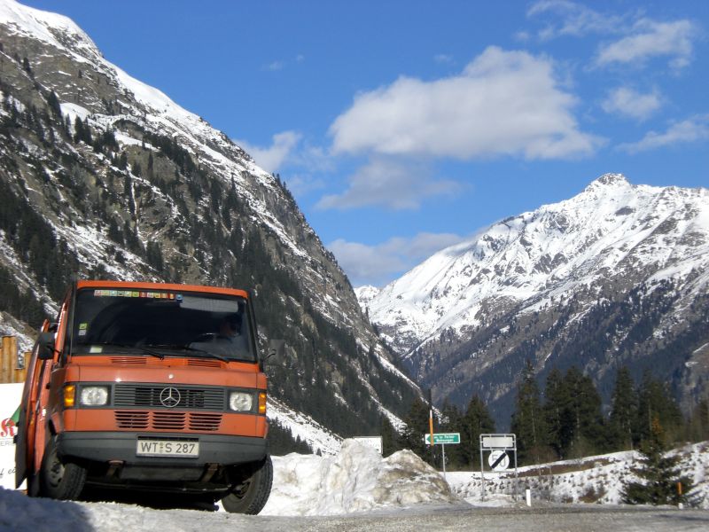 Mit dem Stollbus ins sonnige Pitztal
WT-S 287 hat uns inzwischen zum 16. Mal in unser Skigebiet gebracht.
